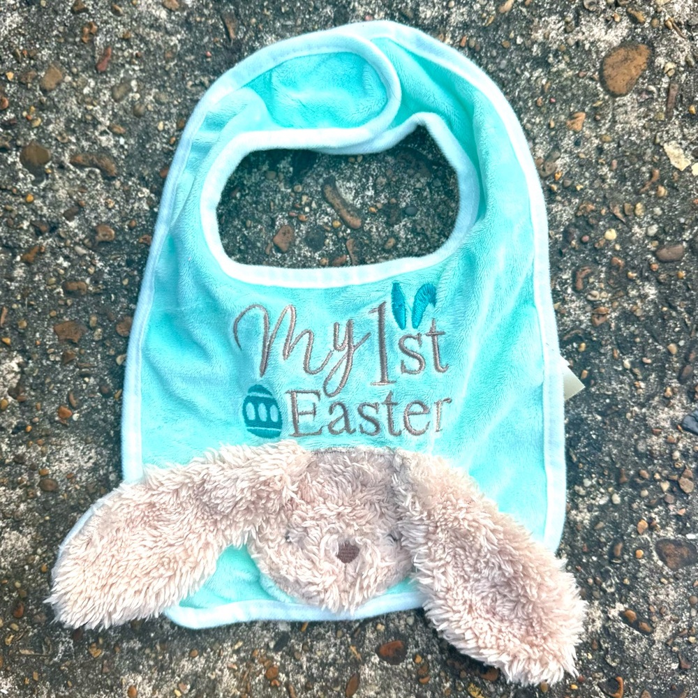 My first Easter bib